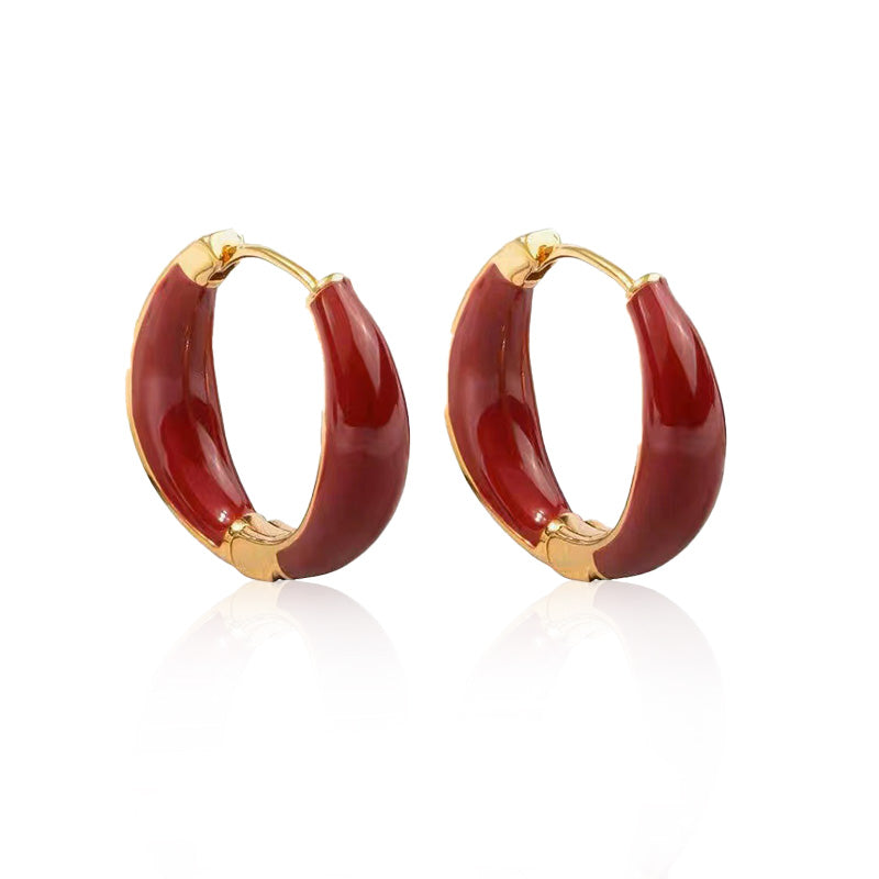 Boucles d'oreilles élégantes et à la mode