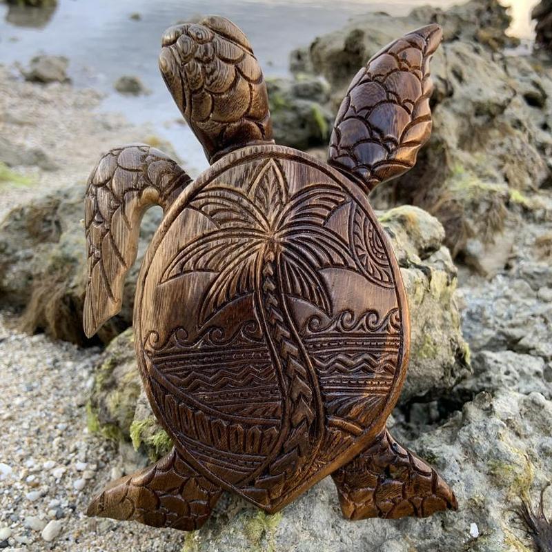 Sculpture sur bois tortue hawaïenne