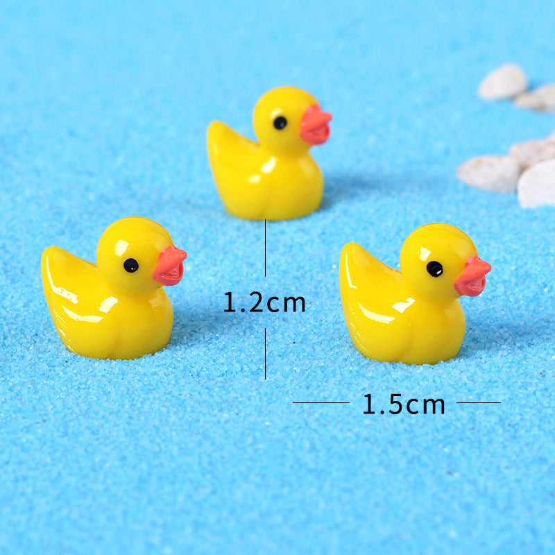 Petits canards en résine
