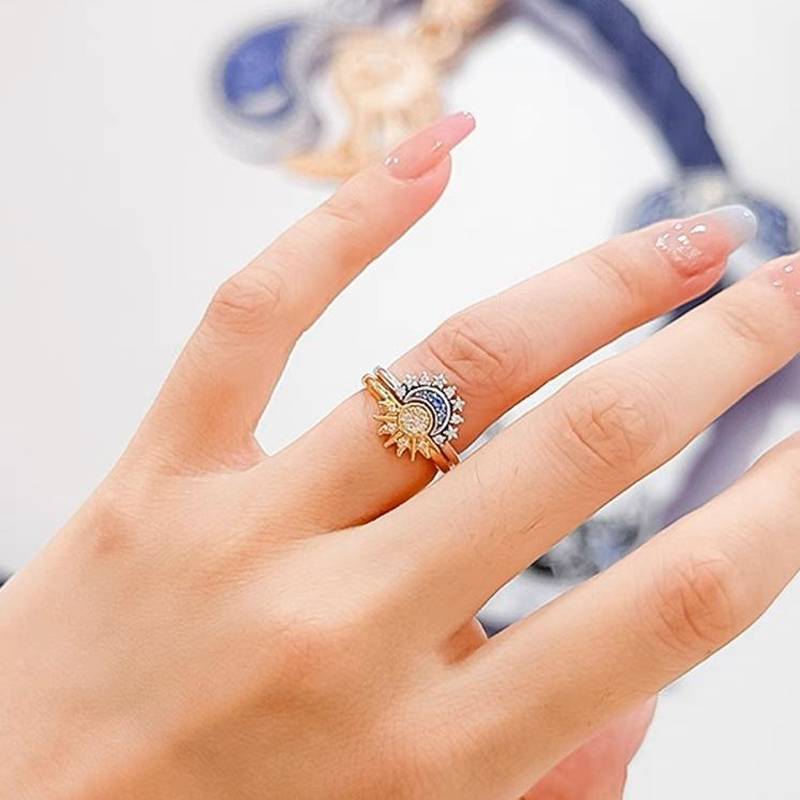 Bague soleil et lune célestes