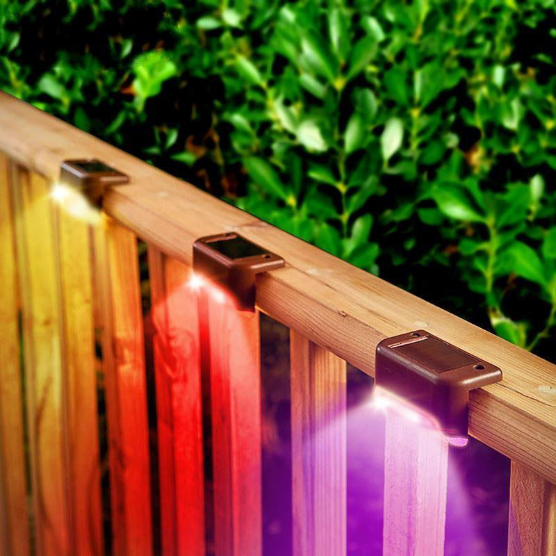 Lumières d'escalier extérieures solaires (4PCS)