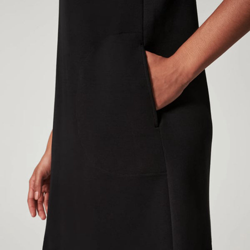 Robe sans manches avec poches
